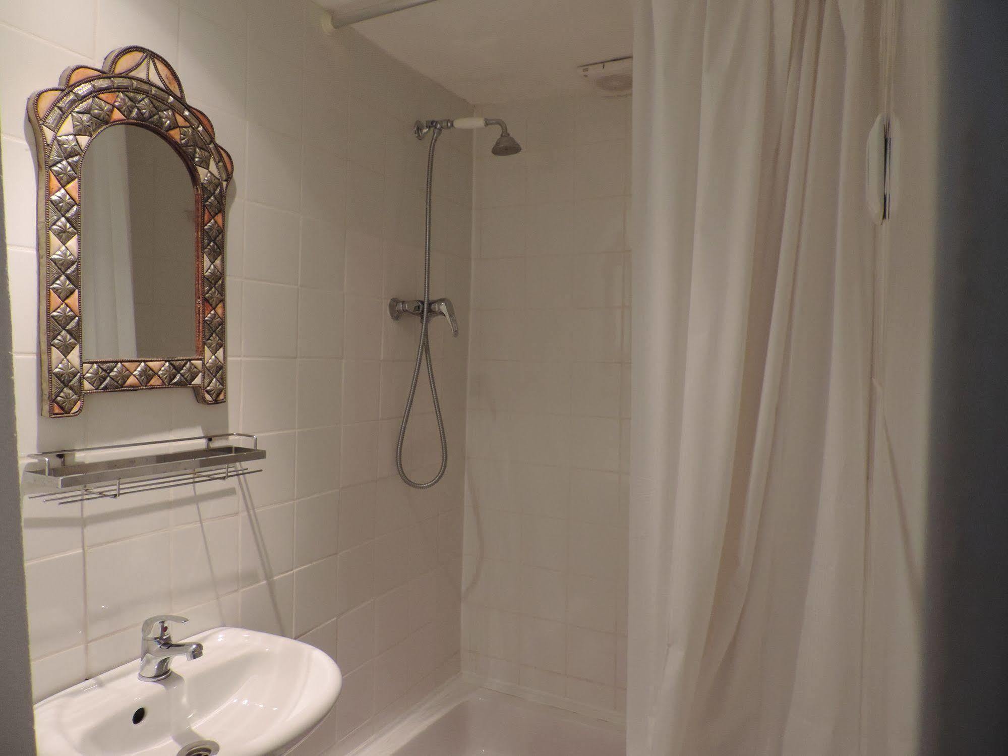 Hotel Berneau Zewnętrze zdjęcie